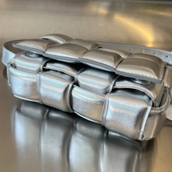 MINI CASSETTA 18 IN PELLE D'AGNELLO ARGENTO