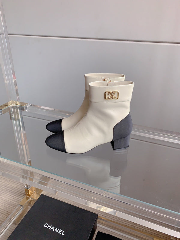 CC Low-Cut Logo Ankle Boots 50mm Black White Sheepskin Frabic 464559