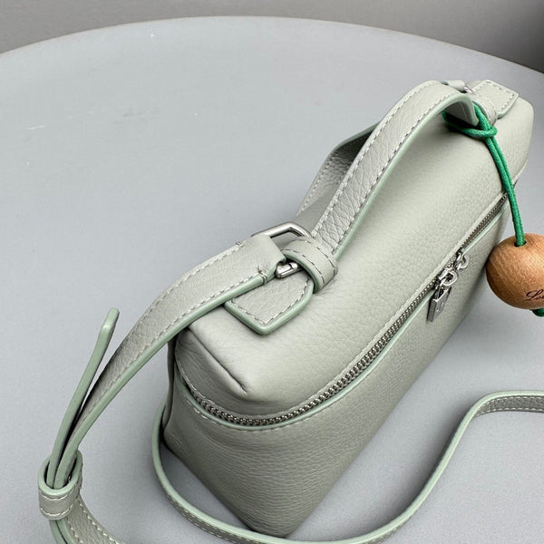 Borsa in pelle bovina Eycalyptus Extra Pocket L19