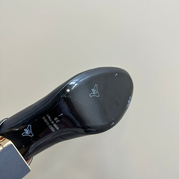 FENDI DELFINA HIGH-HEELED 85 MM SANDAL IN BLACK LAMBSKIN