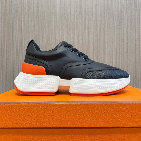 GIGA SNEAKER IN PELLE DI VITELLO NERA LUCIDA