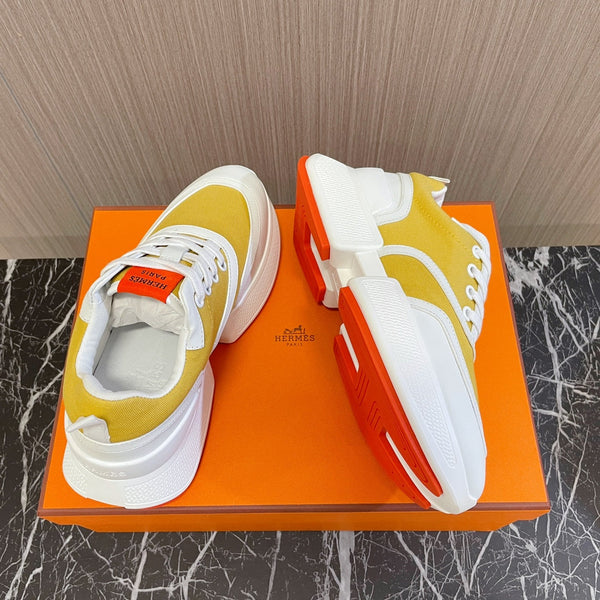 Sneaker HM Giga 50 in tela giallo sole, pelle di capra bianca e arancione
