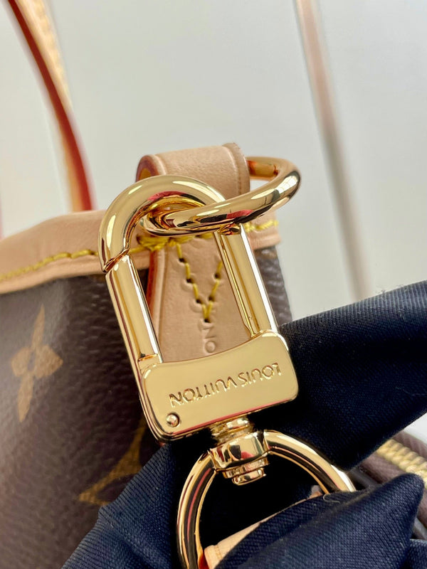 NEVERFULL BB 24 TELA MONOGRAM MARRONE E RIFINITURE IN PELLE, FERRAMENTA ORO