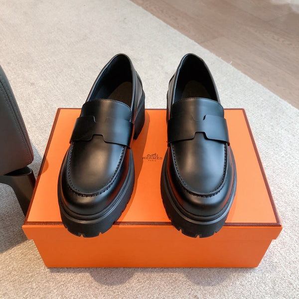 HM HITCH LOAFER BLACK CALFSKIN
