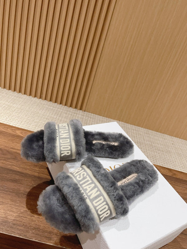 CD Dway Slide Grey Fleece Lining And Canvas Fabric