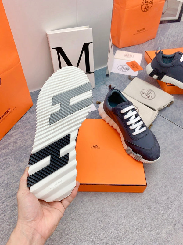 HM Bouncing Sneaker In Grey Lambskin 106433