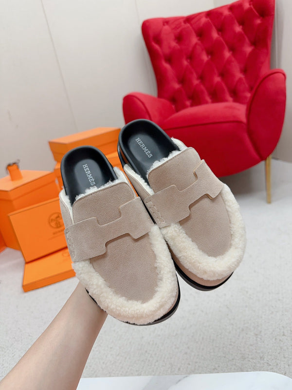 HM Go Mule Taupe Mix White Suede Lined With Wool Fleece 476594