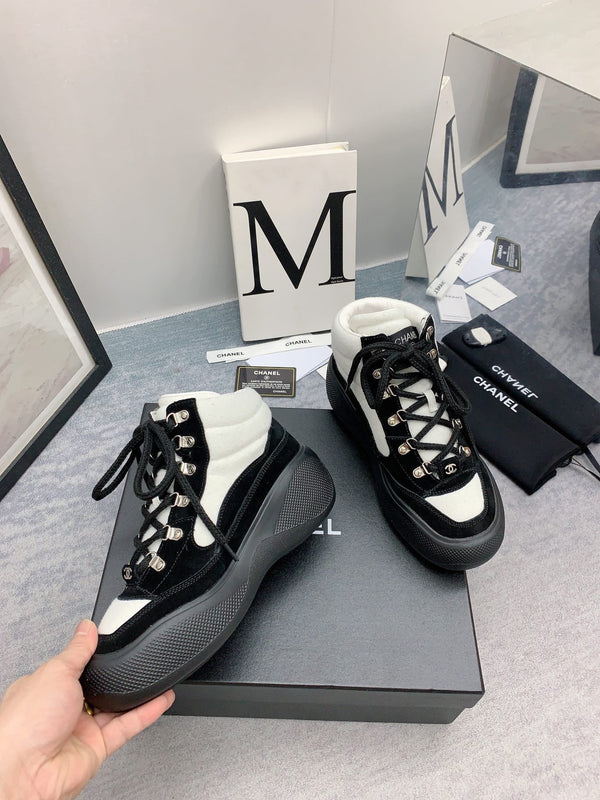 CC Sneaker Boots In White Mix Black Suede 148777