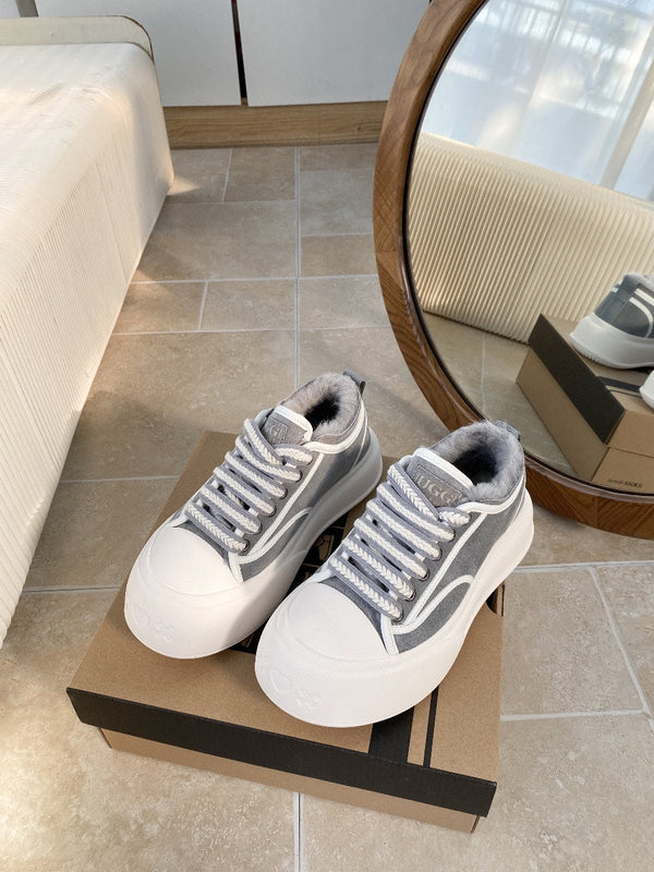 UGG Casual Sports Sneakers Grey White Suede Wool Rubber 512823