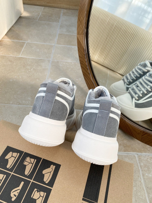 UGG Casual Sports Sneakers Grey White Suede Wool Rubber 512823
