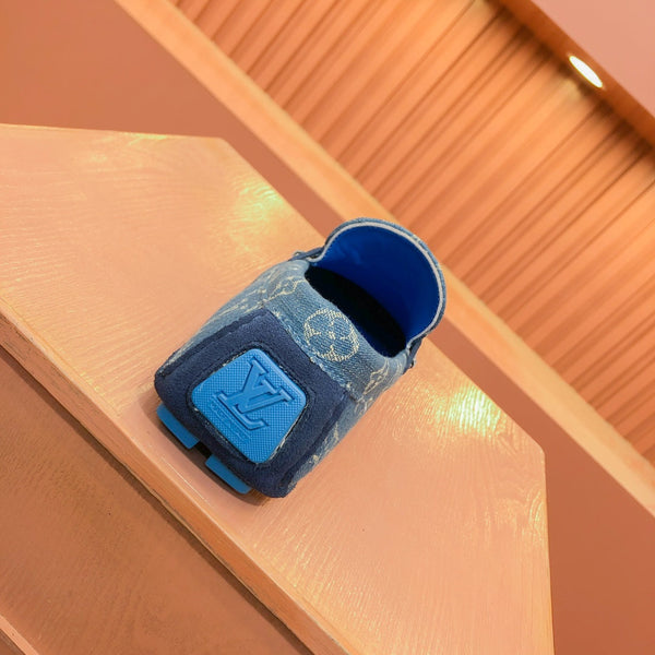 LV LOAFER IN BLUE MONOGRAM DENIM WITH BOW