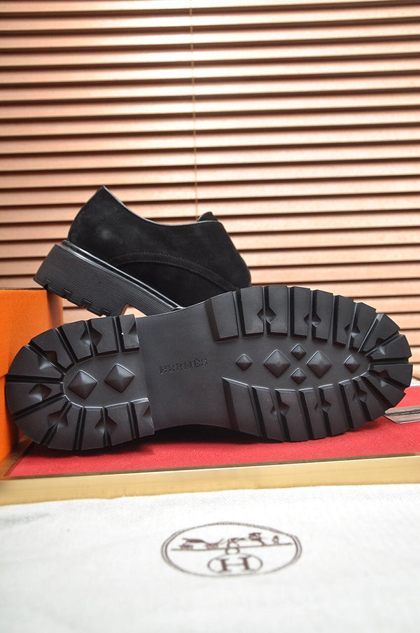 HM MONK STRAP BLACK SUEDE