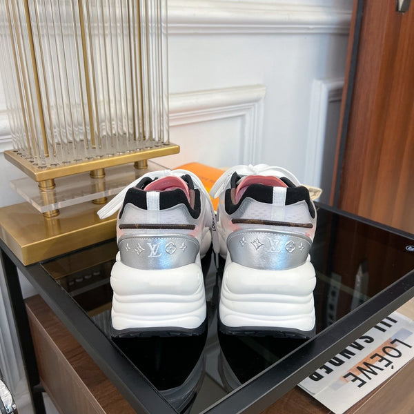 LV RUN 55 SNEAKER ROSA NERO