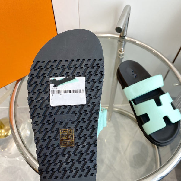 Sandalo EPSOM CYPRUS in pelle Tiffany chiara