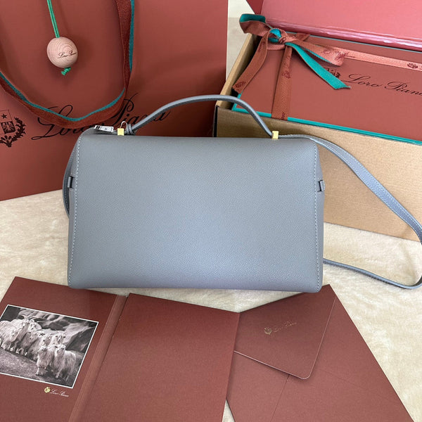 BORSA EXTRA L27 IN PELLE DI VITELLO LISCIA GRIGIO FRESCO CON FERRAMENTA ORO
