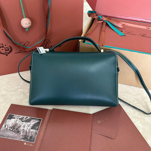 BORSA EXTRA L27 IN PELLE DI VITELLO LISCIA BLU PAVONE CON FERRAMENTA ORO