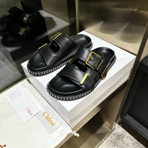 CHLOÉ DAD SANDALS IN BLACK CALFSKIN WITH GOLD HARDWARE