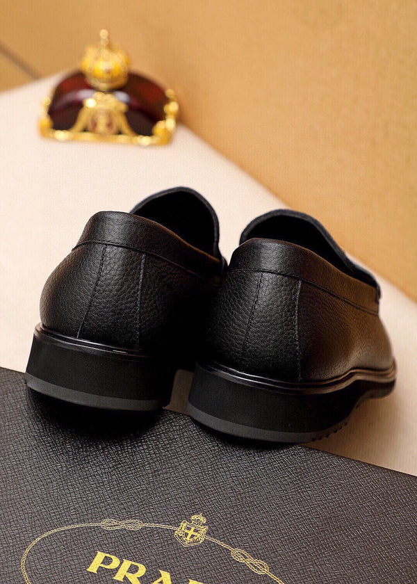 PRA LOAFER IN BLACK GRAINED CALFSKIN