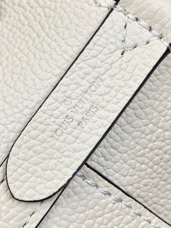 LOCK AND WALK 20 IN PELLE DI VITELLO GRANULATA CREMA CON FERRAMENTA ORO