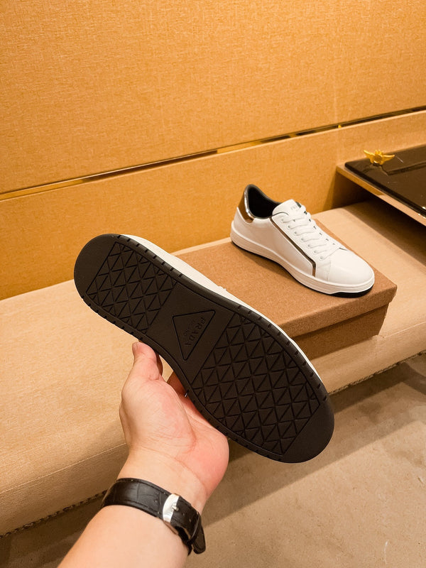 PRA SNEAKER IN WHITE CALFSKIN WITH GLOSSY GOLDEN