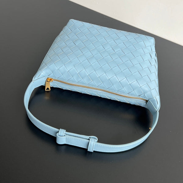 WALLACE 22 BAG TIFFANY BLUE CALFSKIN