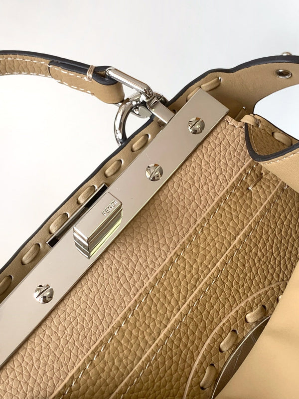 Borsa Peekaboo ISeeU Petite 20 Pelle marrone chiaro Shw 