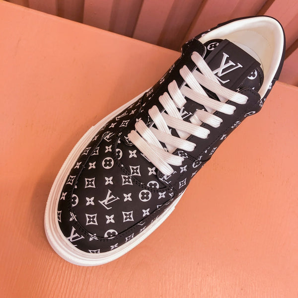 LV TRAINER SNEAKER IN BLACK MONOGRAM CALFSKIN