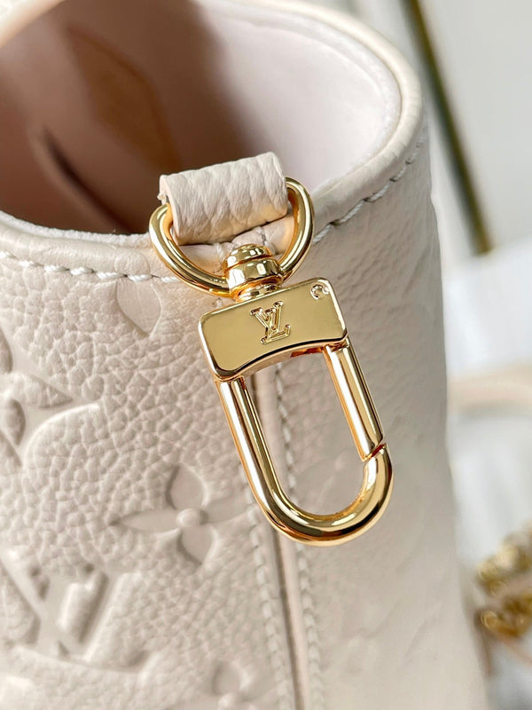 ZAINO DI RISERVA 22 IN PELLE CON STAMPA MONOGRAMMA CREMA