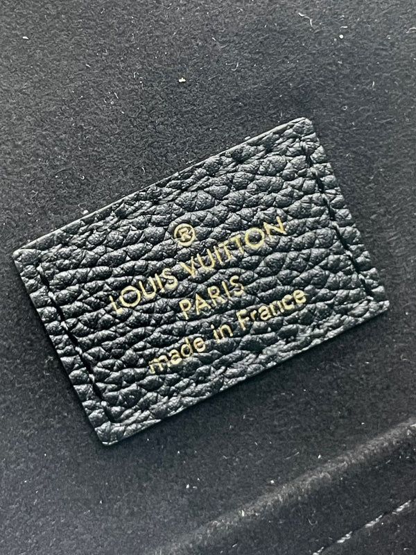 ZAINO DI RISERVA 22 IN PELLE CON STAMPA MONOGRAMMA NERA