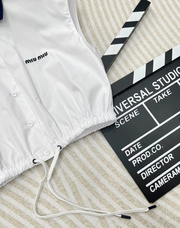 Completo gonna gilet senza maniche Miu