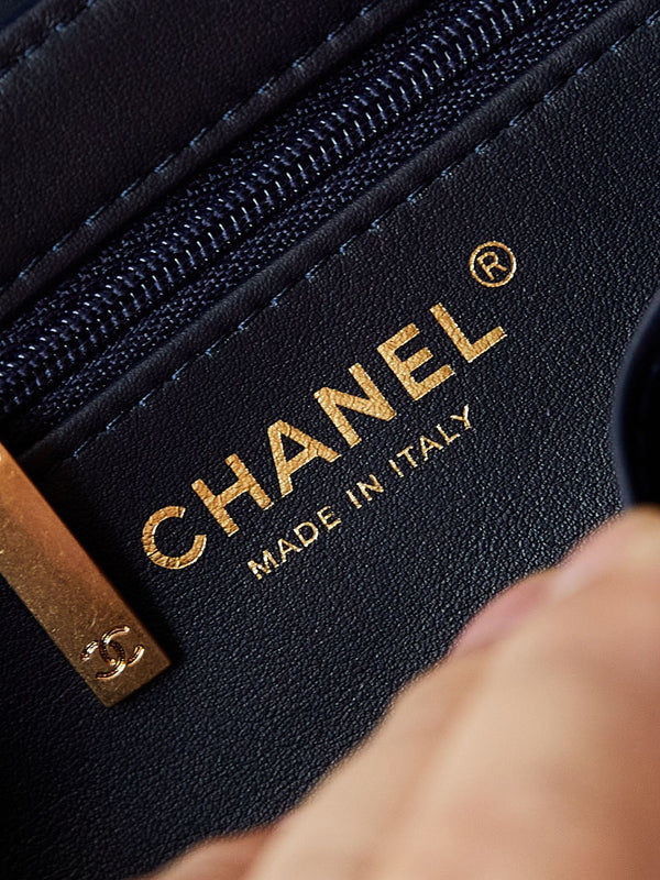 cc 24a nano 19cm kelly shopper bag navy blue lambskin