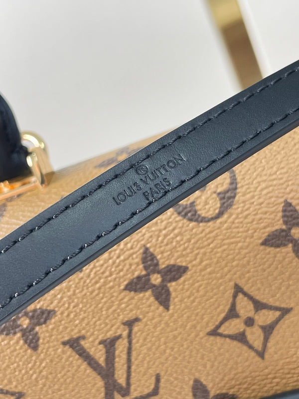 TILSITT 24 IN TELA CON MONOGRAMMA MARRONE E MONOGRAMMA RETRO FIBBIA ORO