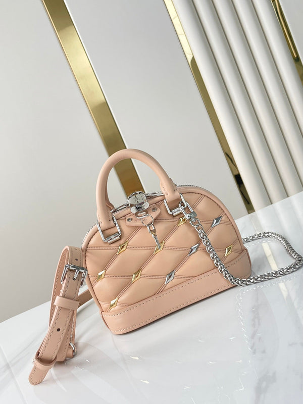 NANO ALMA 18 IN PELLE DI AGNELLO TRAPUNTATA BEIGE TOSCANO, FERRAMENTA ORO E ARGENTO