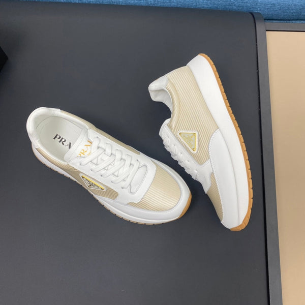 PRA SNEAKER IN WHITE CALFSKIN AND GOLD FABRIC WITH GOLDEN LOGO