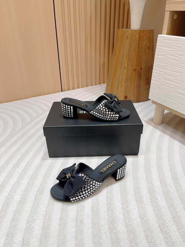 CC HIGH HEEL BLACK SATIN WITH WHITE RHINESTONES