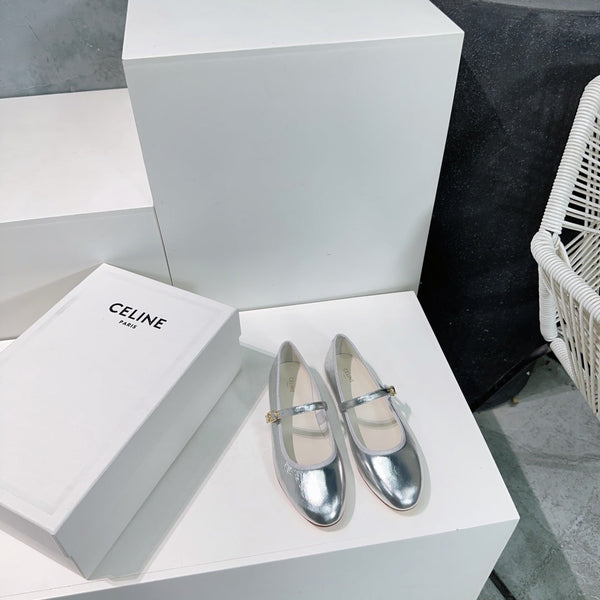 BALLET FLAT IN SILVER CALFSKIN