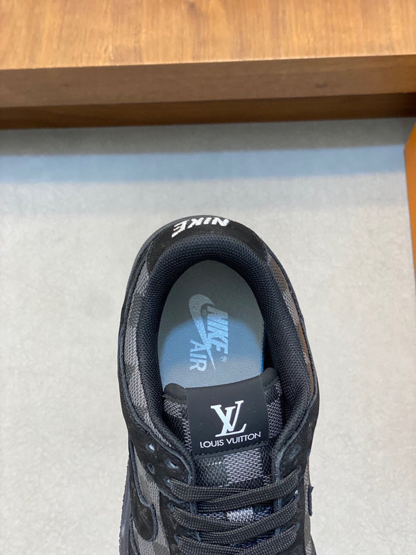 AIR TRAINER IN BLACK DAMIER CALFSKIN