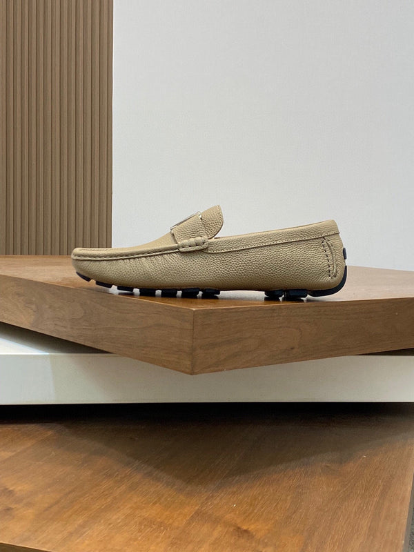 LV LOAFER IN DARK CREAM WRINKLE CALFSKIN WITH SILVER LOGO