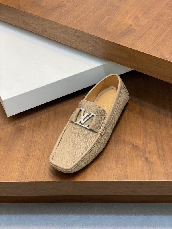 LV LOAFER IN DARK CREAM WRINKLE CALFSKIN WITH SILVER LOGO