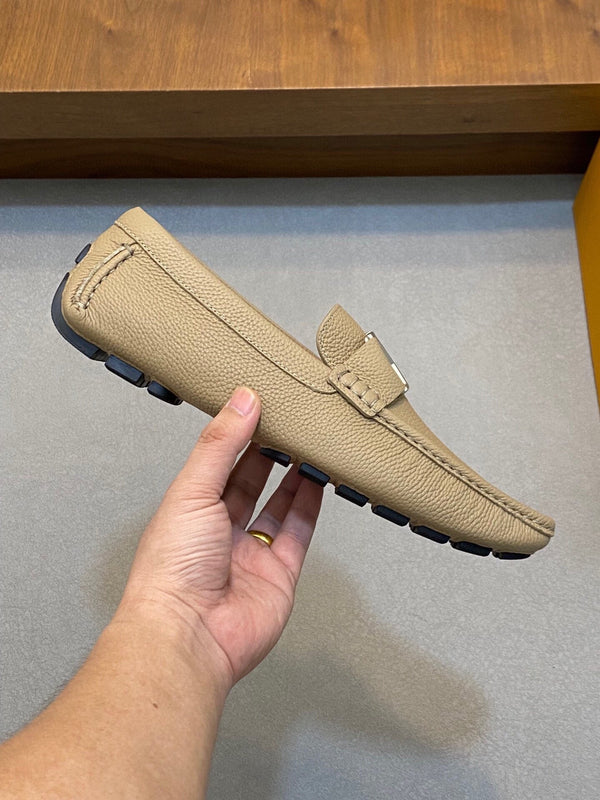 LV LOAFER IN DARK CREAM WRINKLE CALFSKIN WITH SILVER LOGO