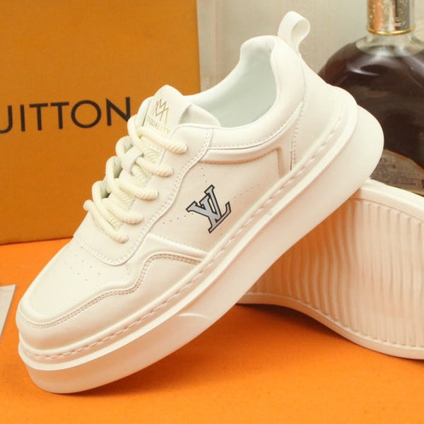 LV TRAINER IN PELLE DI VITELLO BIANCA E LOGO GRIGIO
