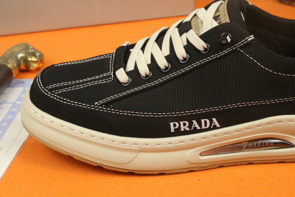 PRA SNEAKER IN BLACK MIX WHITE MESH FABRIC AND SUEDE