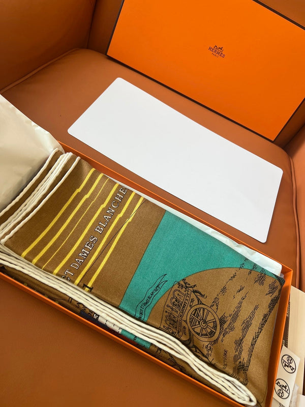 Square Scarf 140 CM In Brown Colorful Cashmere And Silk 327523