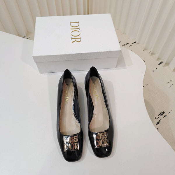 Miss Dior Pump 40mm in pelle di vacchetta nera lucida 111368