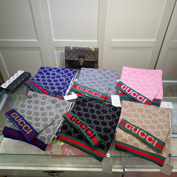 SET SCIARPA E CAPPELLO IN CASHMERE MONOGRAM GRIGIO TORTORA 349667 