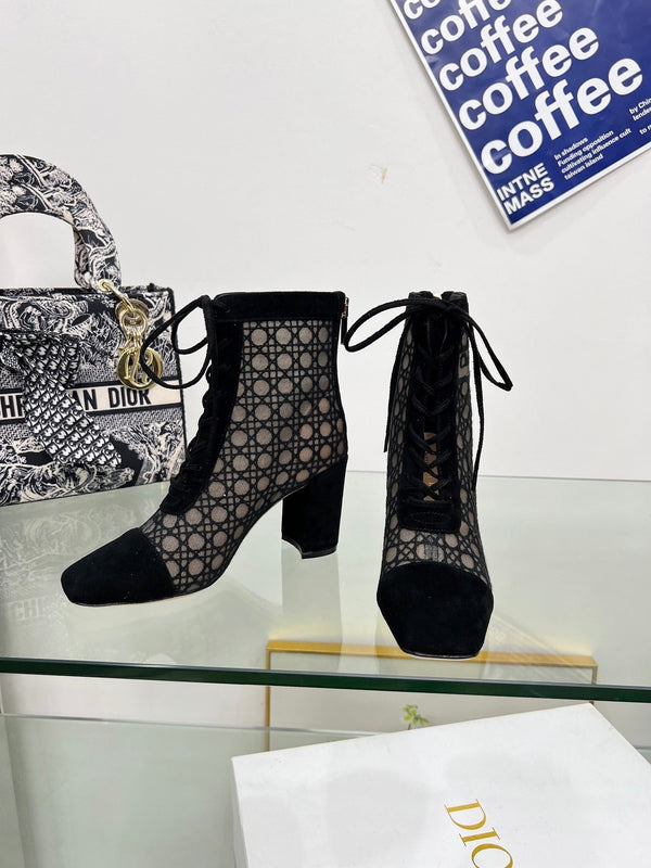 CD Naugtily-D Heeled Ankle Boot Black Fabric