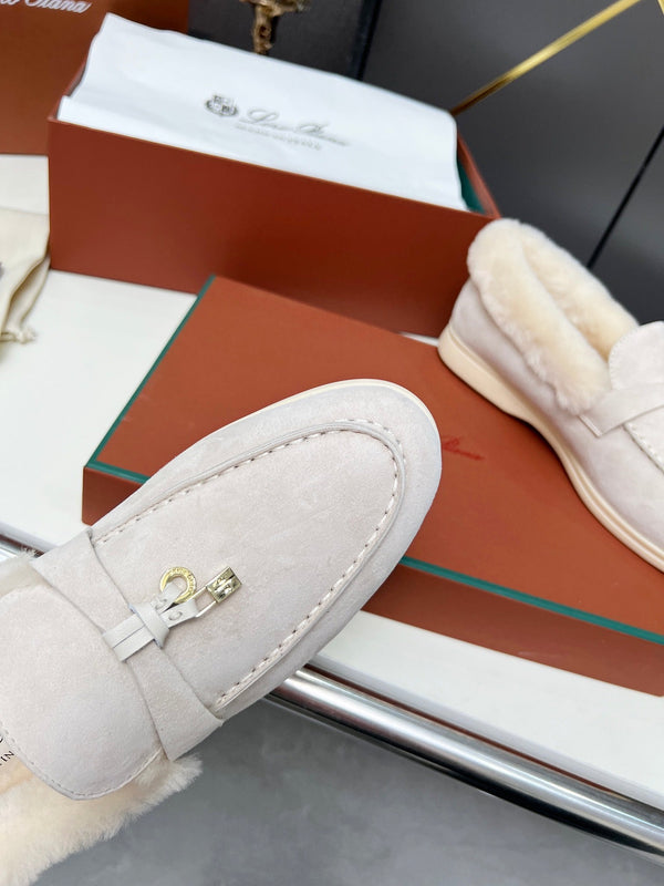 Mocassino LP Summer Charm Walk in pelle scamosciata color crema e pelliccia di agnello