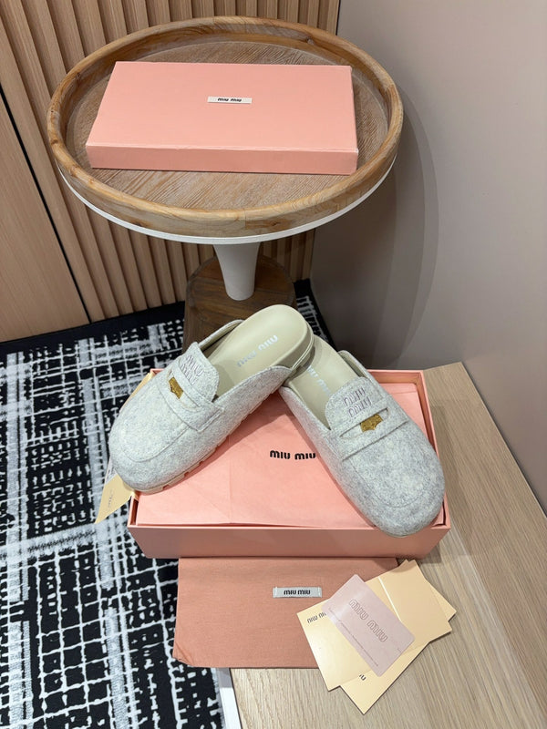 Miu slippers Grey Original Wool