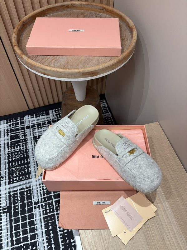 Miu slippers Grey Original Wool
