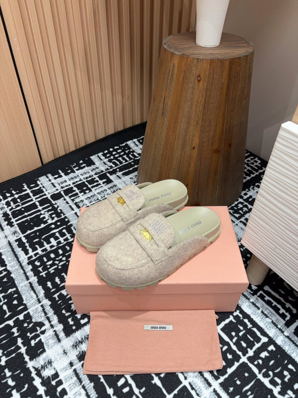 Miu slippers Pastel Pink Wool